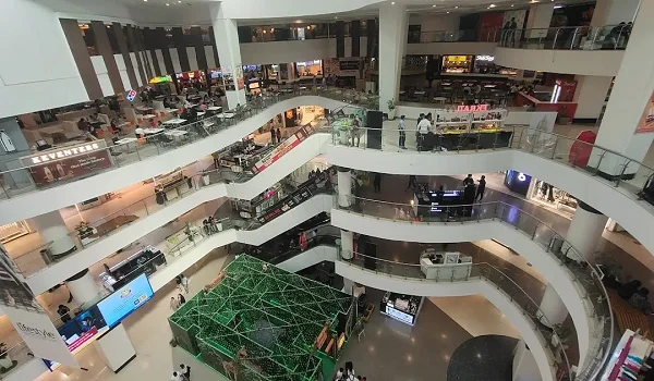 Malls near Prestige Kings County